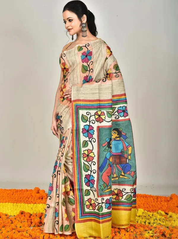 Beige_Floral_Printed_Saree_for_Women