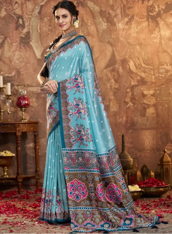 Blue_Floral_Printed_Saree_for_Women