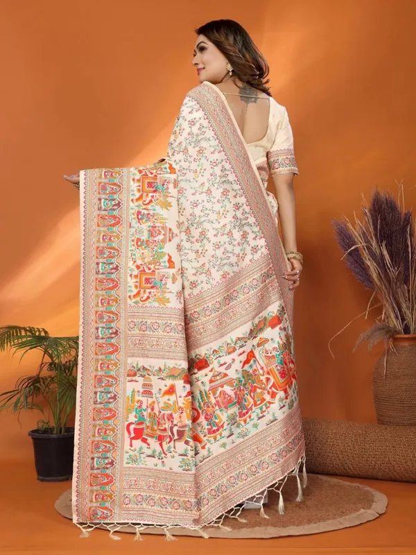Cream_Printed_Saree_for_Women