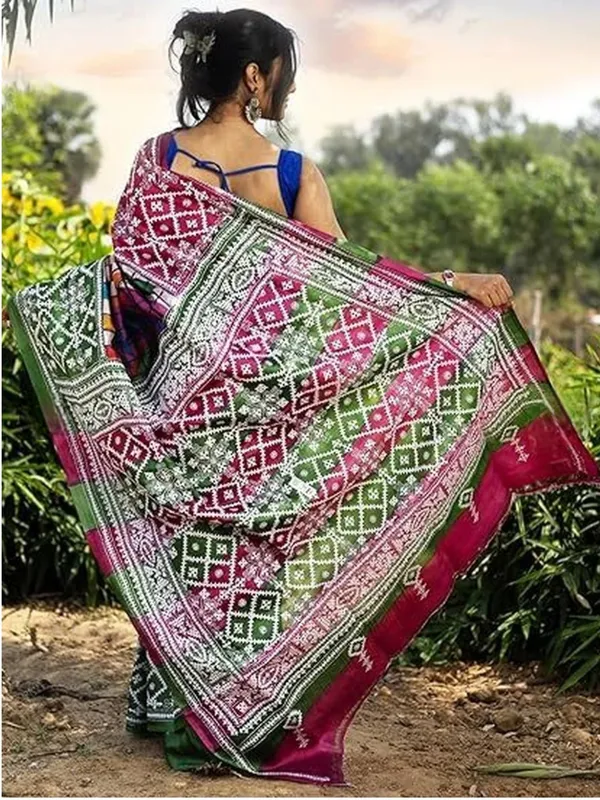 Multicolor_Geometric_Print_Saree_for_Women