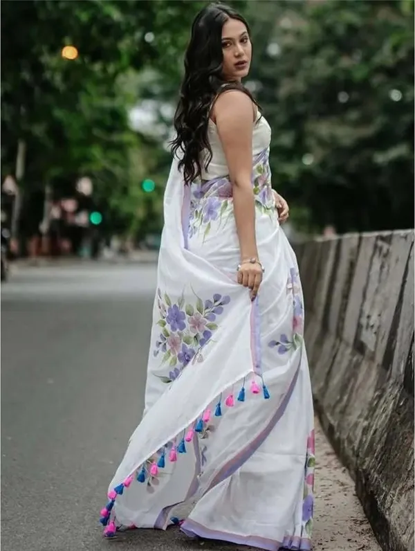 White_Floral_Print_Saree_for_Women