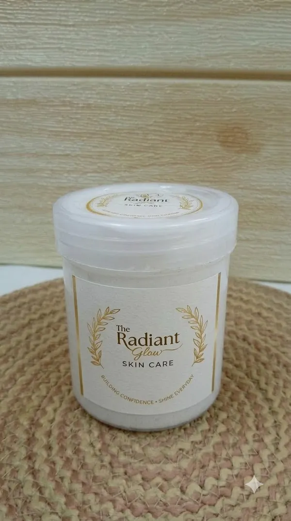 The_Radiant_Glow_BODY_WHITNING_CREAM