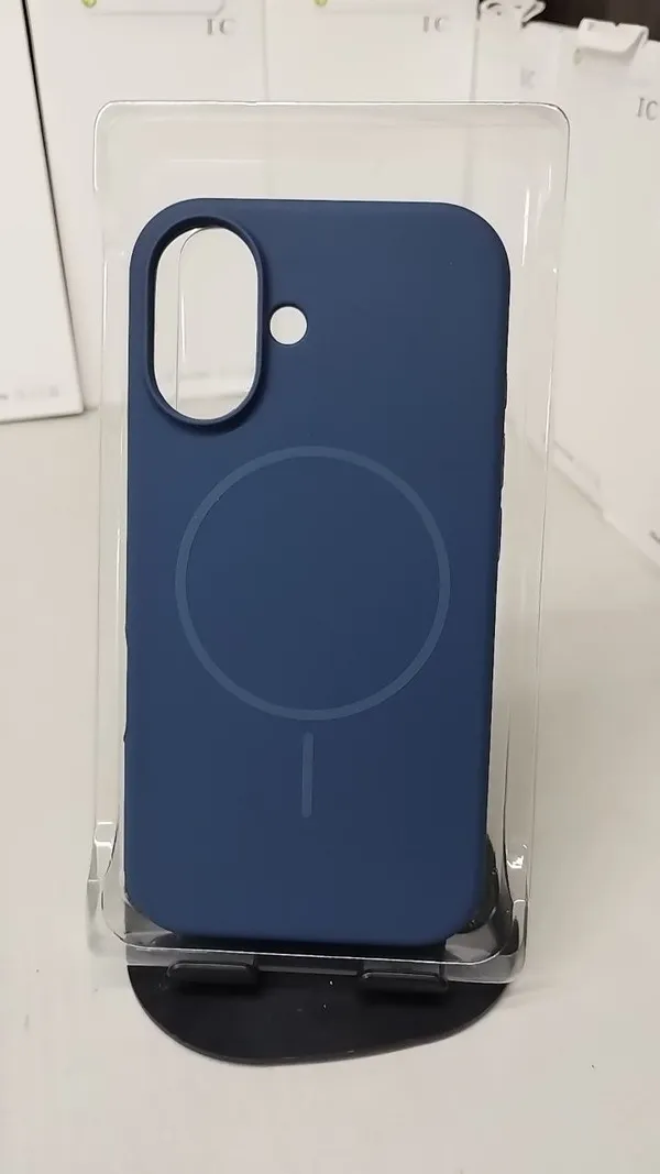 Blue_Magnetic_Phone_Case