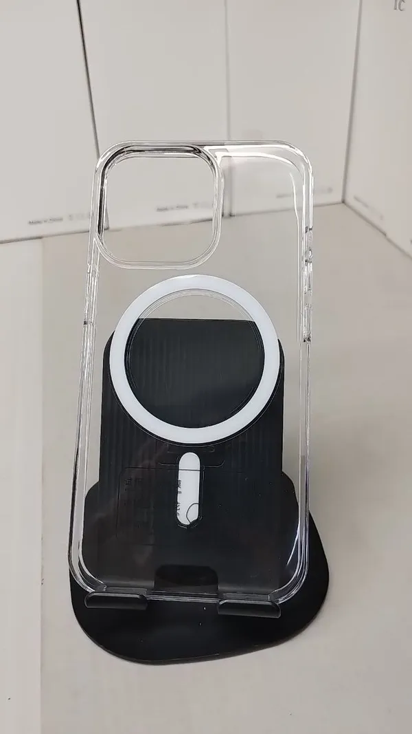 Clear_Magnetic_Ring_Phone_Case_for_iPhone