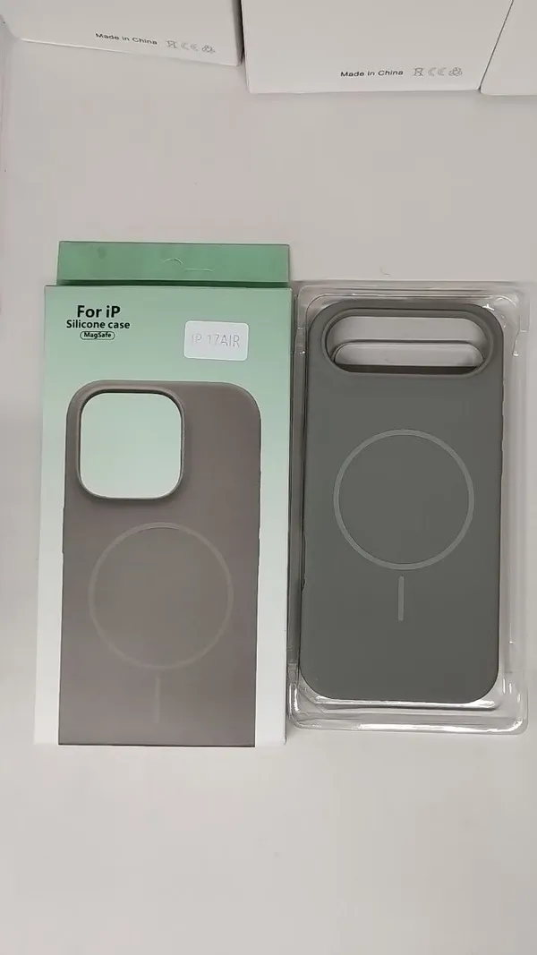 Pink_Magnetic_Wireless_Charging_Stand