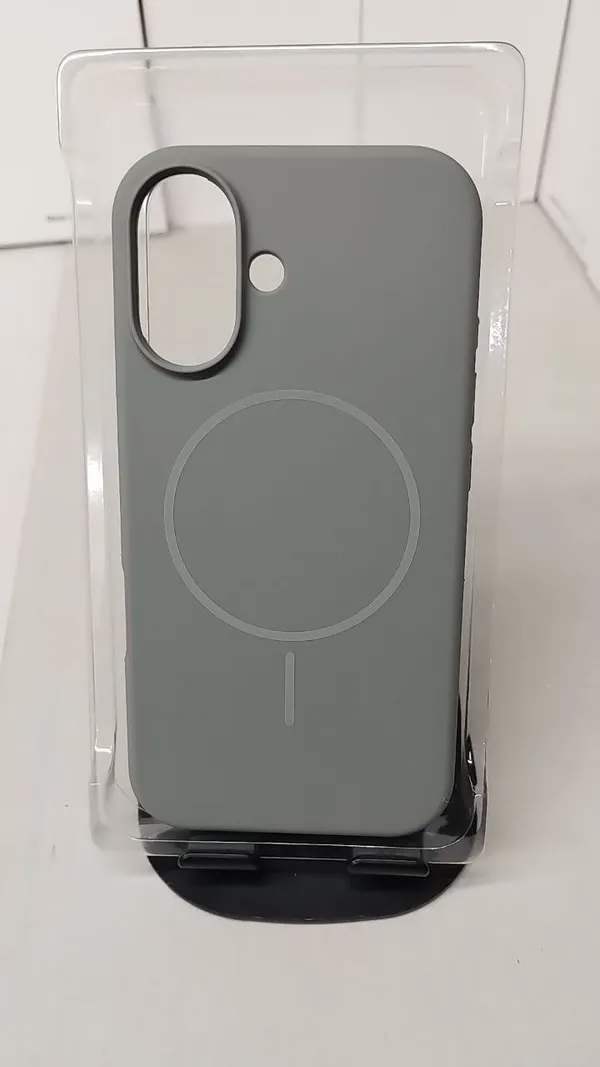 Blue_Magnetic_Phone_Case