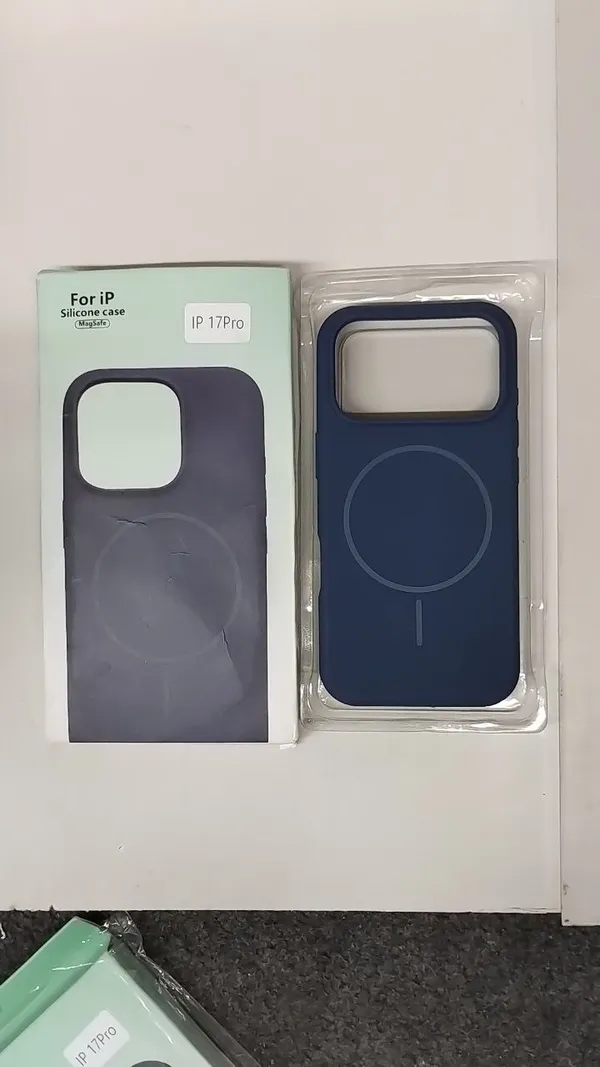 Navy_Blue_MagSafe_Phone_Case_for_iPhone
