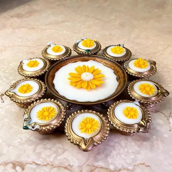 Metal_Festive_Floral_Diya_Set