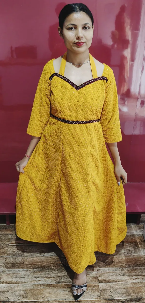 Kashnavika_Vastrakala_Anarkali_Gown_(Yellow)