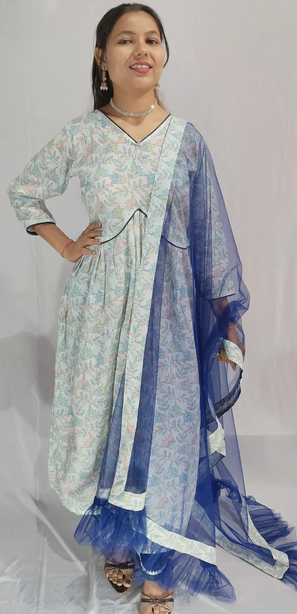 Kashnavika_Vastrakala_Printed_Kurta,_Trouser/Pant_&_Dupatta_Set_()