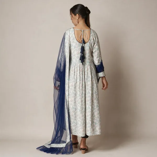 White_Cotton_Polyester_Blend_Printed_Kurta,_Trouser/Pant_&_Dupatta_Set_For_Women