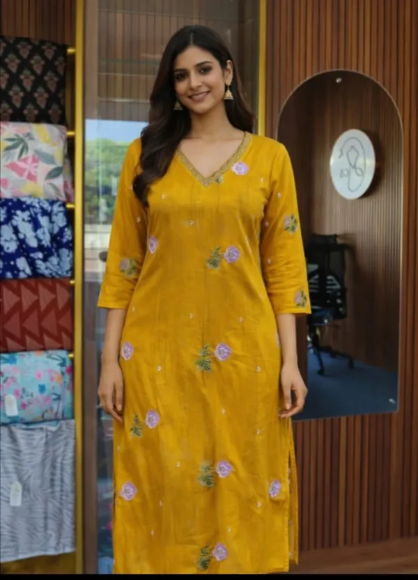 Mustard_Floral_Print_Straight_Kurta_For_Women
