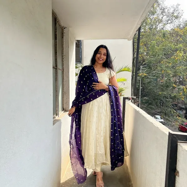 Cream_Anarkali_Dress_With_Navy_Blue_Dupatta_Elegant_Women's_Ethnic_Wear