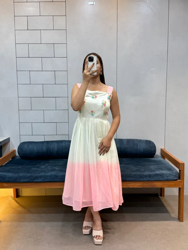 Pink_Pedding_Fox_Georgette_Maxi_Dress_With_Beads_Kardana_Hand_Work_Soft_Cotton_Inner_Elegant_Partywear