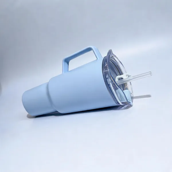 Tumbler_With_Straw_&_Top_Handle1800ml