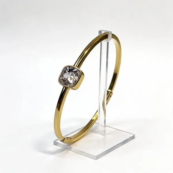 Gold_Anti_Tarnish_Faceted_Crystal_Cuff_Kada_Bracelet_For_Women