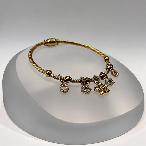 Gold_Anti_Tarnish_Twisted_Strand_Charm_Kada_Bracelet_For_Women