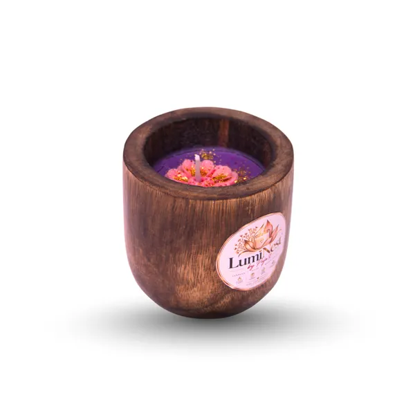 Wax_Festive_Sandalwood_Candle_In_Wooden_Bowl