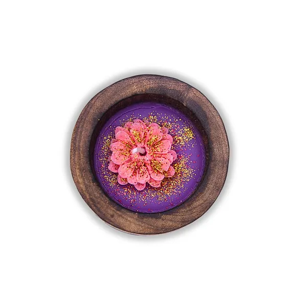 Wax_Festive_Sandalwood_Candle_In_Wooden_Bowl