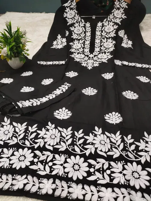 Black_Women_Embroidery_Chikankari_Kurti_Plazzo_Set