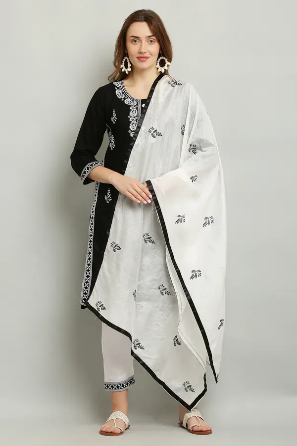 Black_Rayon_Kurti_With_Dupatta_And_Bottom_Wear_3_Piece_Set_For_Women