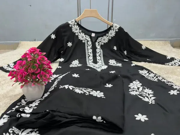 Black_Chikankari_Kurta_Set_For_Women