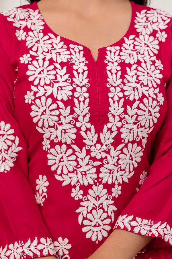 Dark_Pink_Trendy_Kurti_Set_For_Women