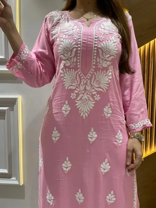 Baby_Pink_Diwali_Speacial_Chikankari_Work_Kurti_And_Plazzo_Set