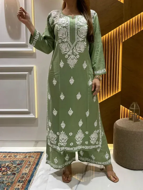 Pista_Diwali_Speacial_Chikankari_Work_Kurti_And_Plazzo_Set