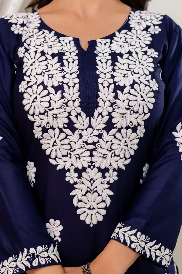 Blue_Trendy_Kurti_Set_For_Women