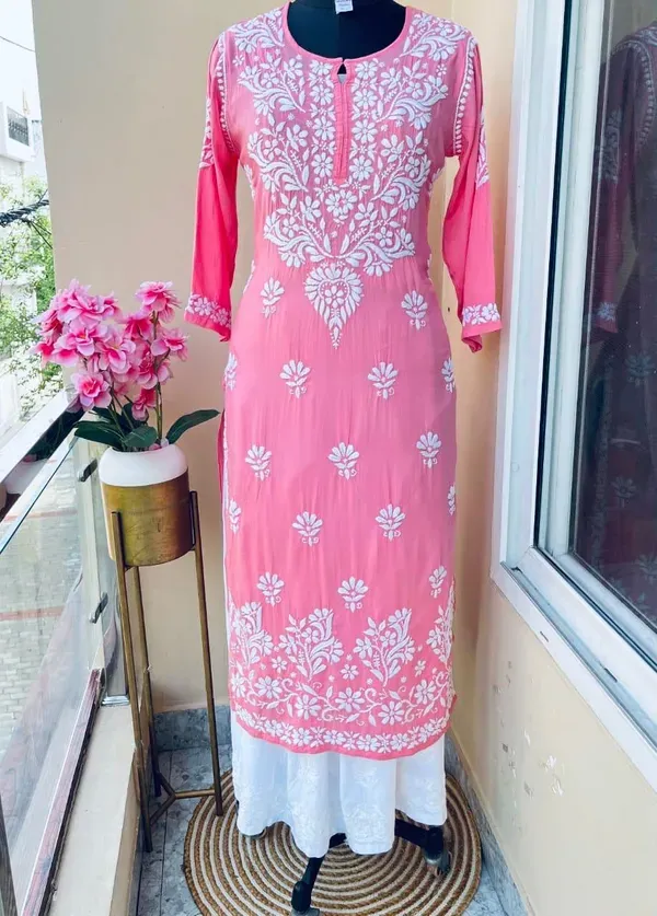 Pink_Primum_Rayon_Kurti_And_Thick_Cotton_Plazo_Set_For_Women