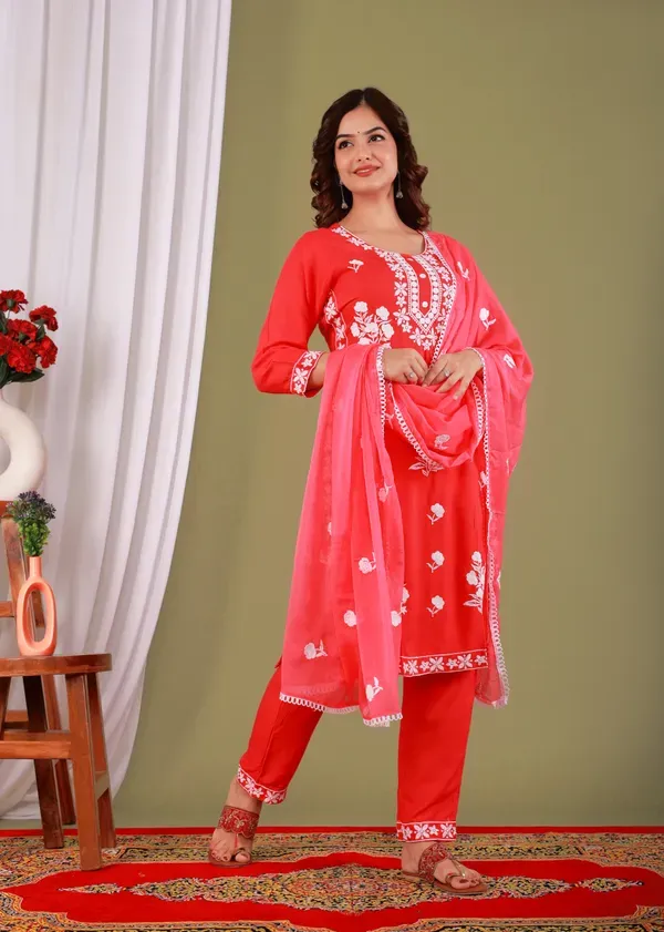 Gajari_Rayon_Embroidered_Kurta_Pant_With_Dupatta_Set_For_Women