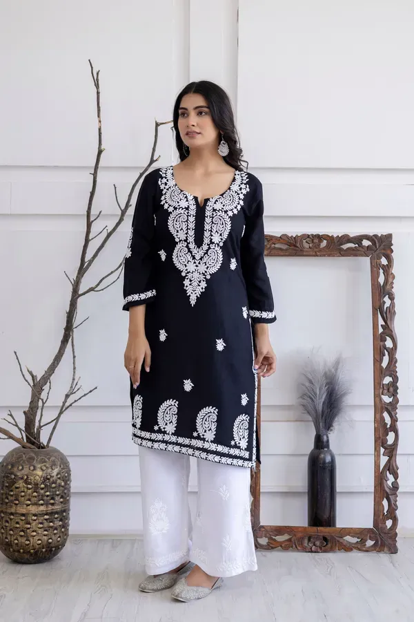 Black_Trendy_Fashionable_Kurtis