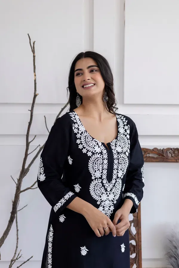 Black_Trendy_Fashionable_Kurtis