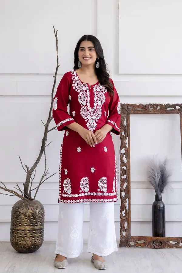 Maroon_Trendy_Fashionable_Kurtis