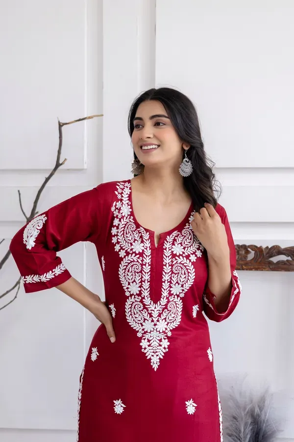 Maroon_Trendy_Fashionable_Kurtis