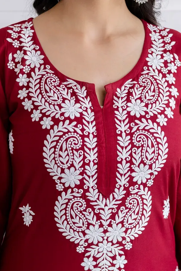 Maroon_Trendy_Fashionable_Kurtis