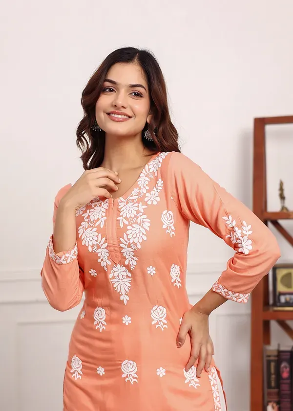 Peach_Ladies_Kurti_Set_Buy_Ladies_Kurti_Set_Online_In_India