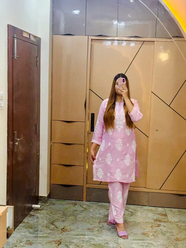 Baby_Pink_Cotton_Chikankari_Kurta_With_Palazzo_For_Women