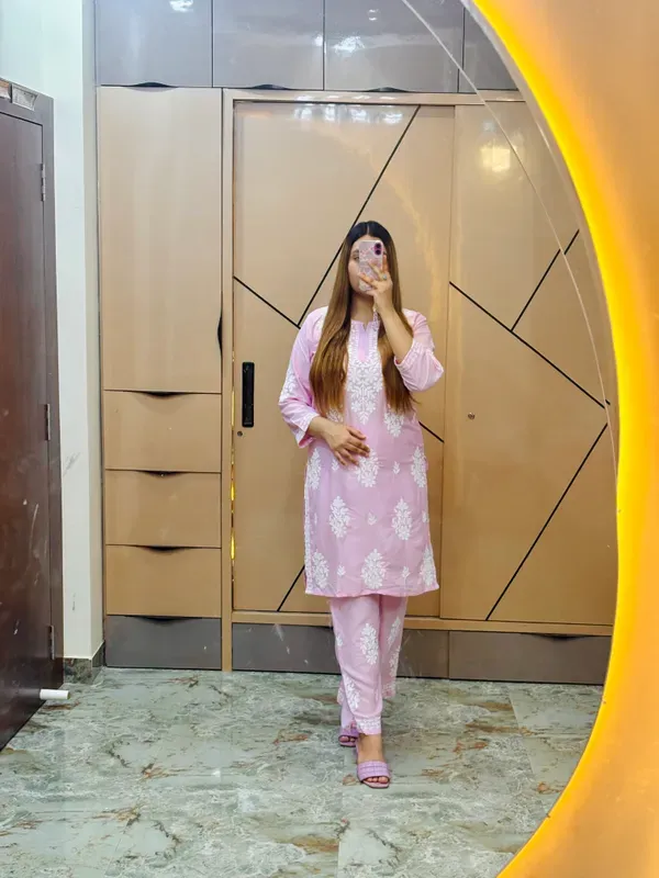 Baby_Pink_Cotton_Chikankari_Kurta_With_Palazzo_For_Women