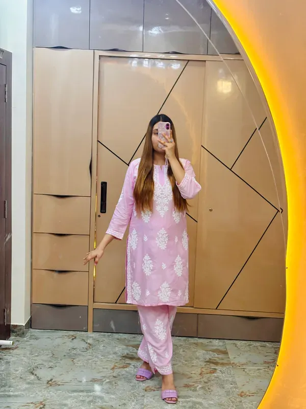 Baby_Pink_Cotton_Chikankari_Kurta_With_Palazzo_For_Women