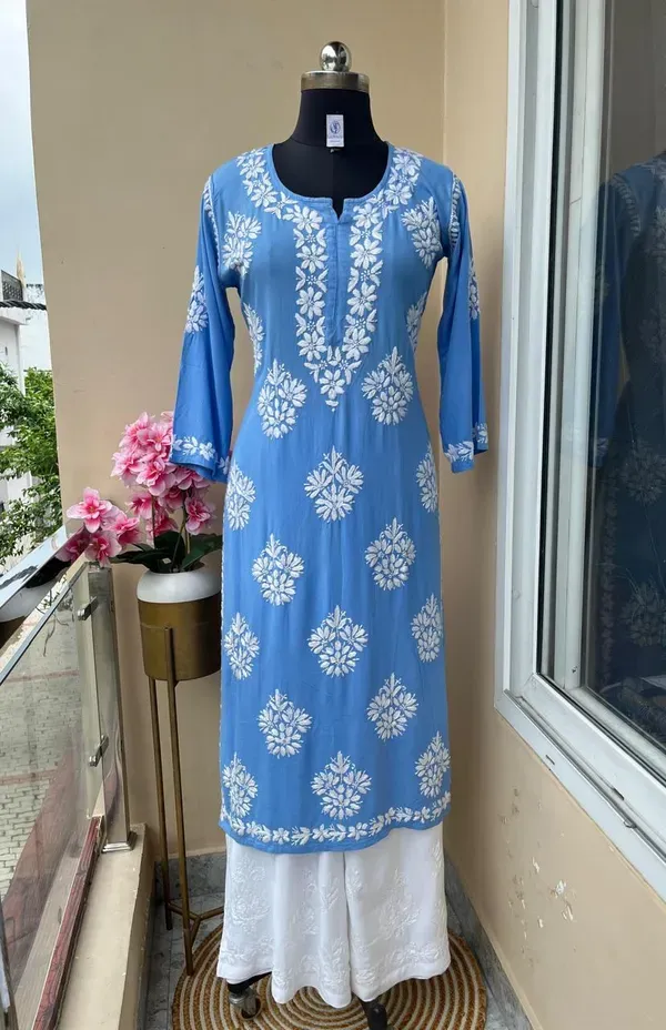 D_Sky_Chikankari_Kurta_Set_For_Women