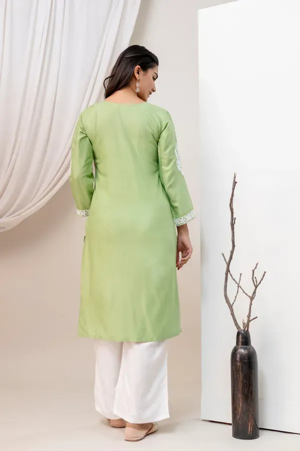 Pista_Women_Embroidered_Chikankari_Modal_Kurta_Set