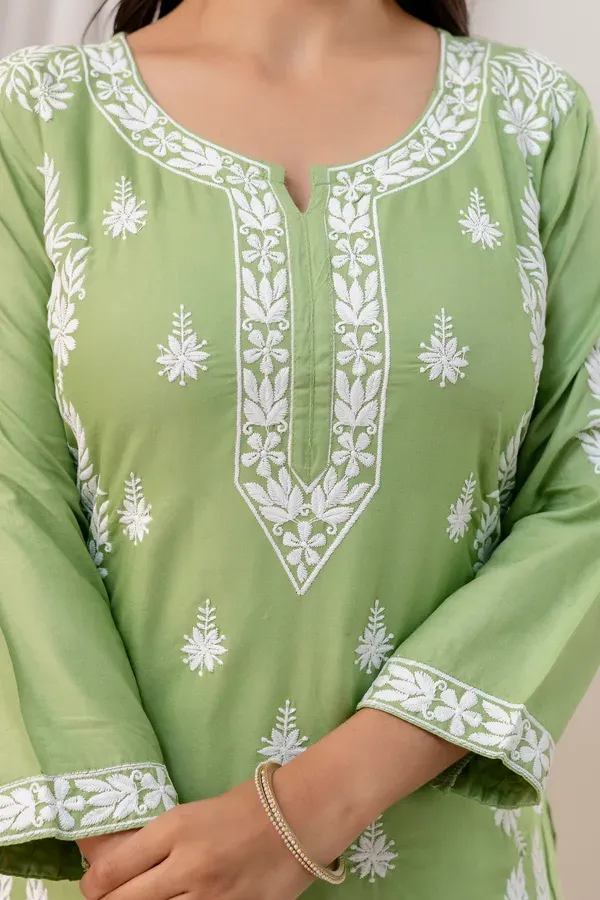 Pista_Women_Embroidered_Chikankari_Modal_Kurta_Set