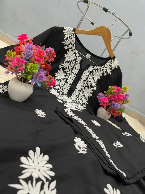 Black_Chikankari_Kurtis_For_Women