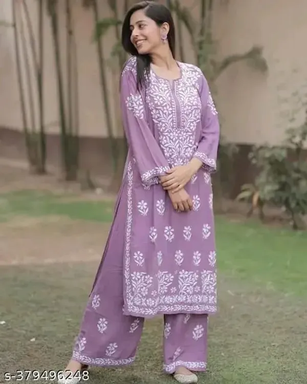 Pyazi_Chikankari_Kurtis_For_Women