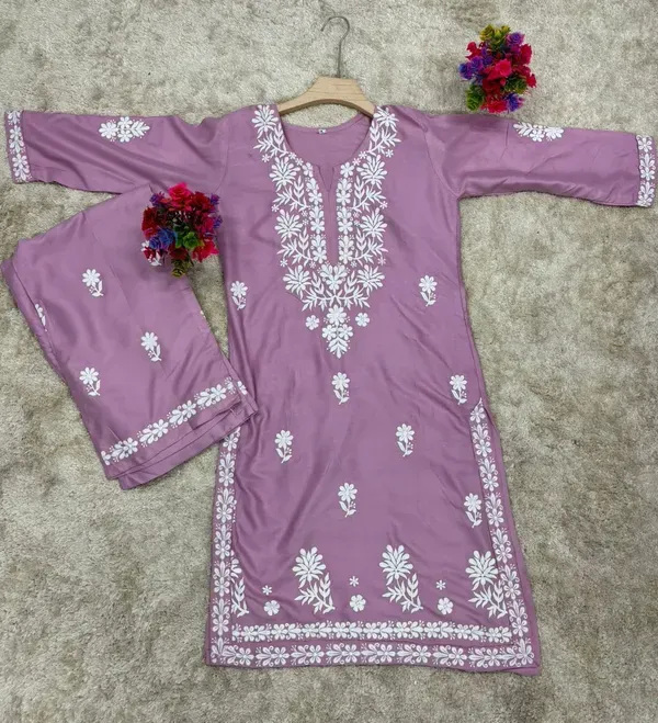 Pyazi_Chikankari_Kurtis_For_Women