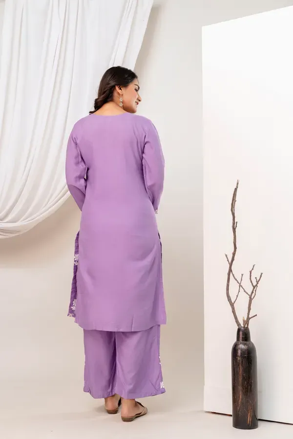 Light_Purple_Kurtis_Set_For_Women_Latest_Design
