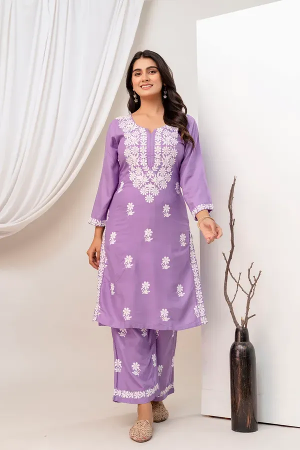 Light_Purple_Kurtis_Set_For_Women_Latest_Design