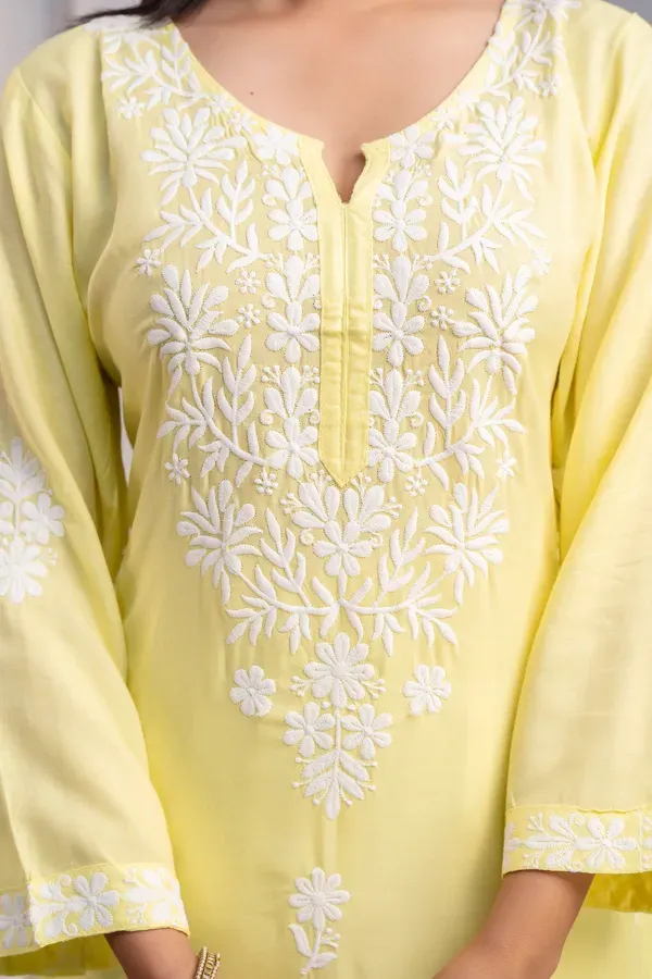 Lemon_Women_S_Exclusive_Kurti_Palazzo_Set_On_Pure_Rayon_Fabric_Chikan_Sui